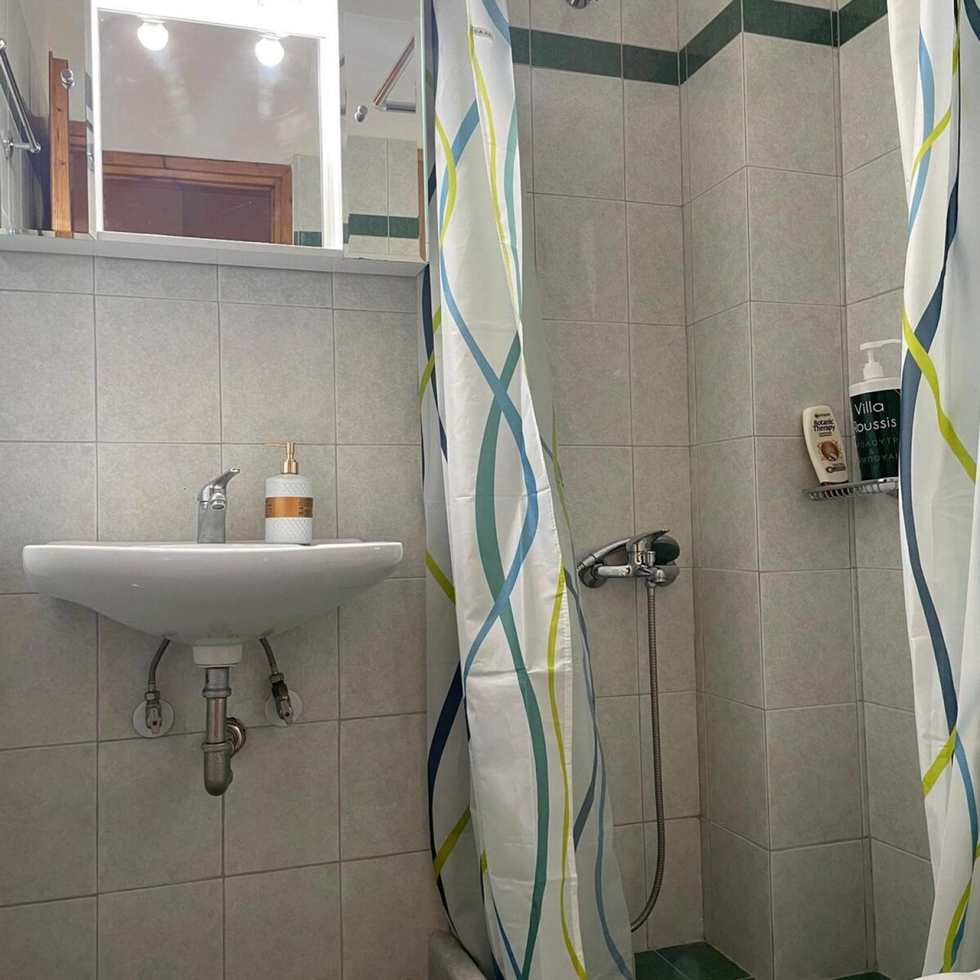 Neromilos Harmony - Roussis Residence Bagian luar foto