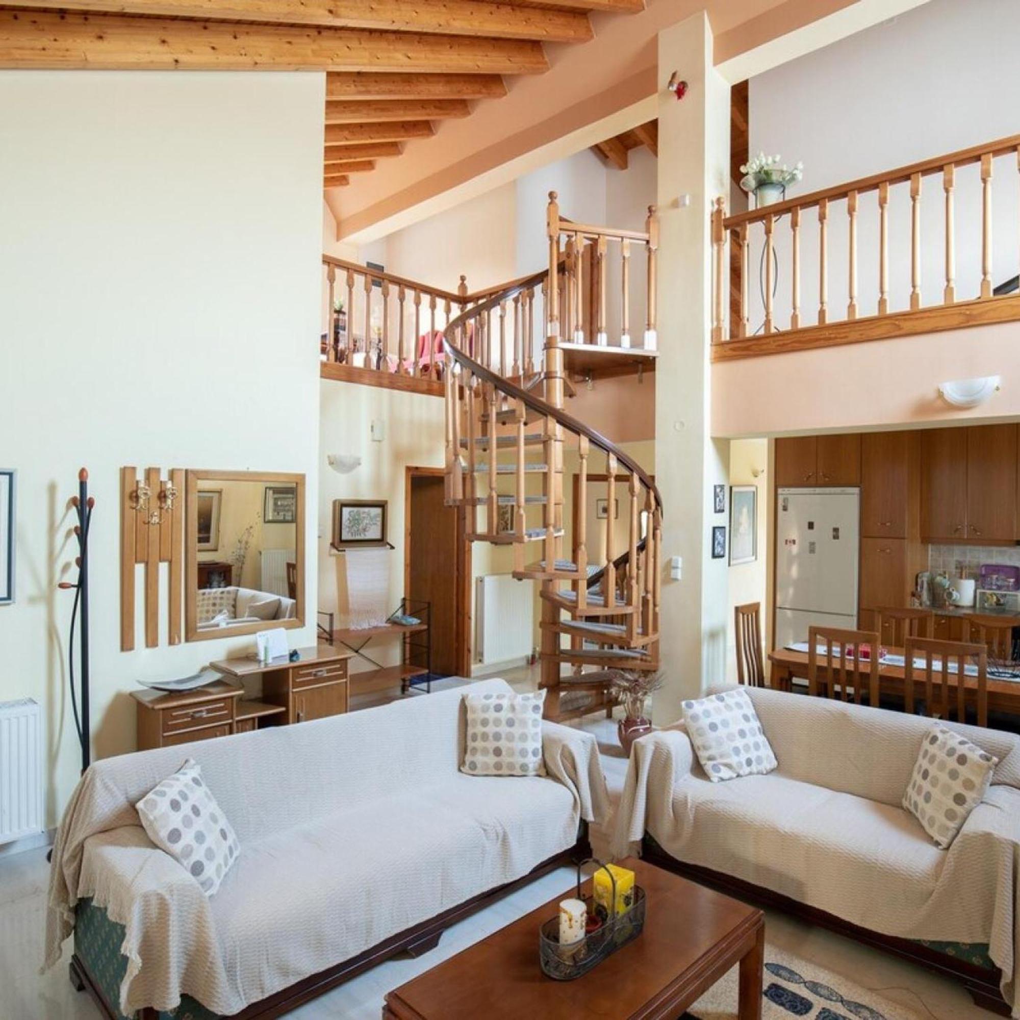 Neromilos Harmony - Roussis Residence Bagian luar foto
